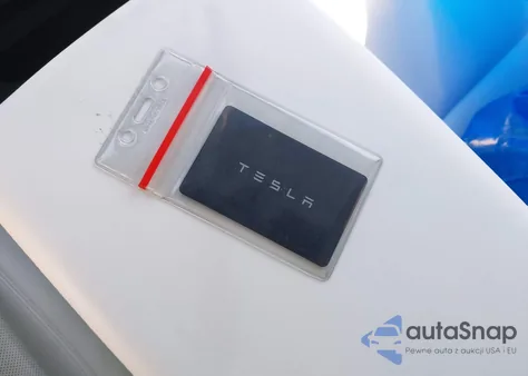 2026 Tesla Model X from USA, damaged, VIN 7SAXCBE52TF472585